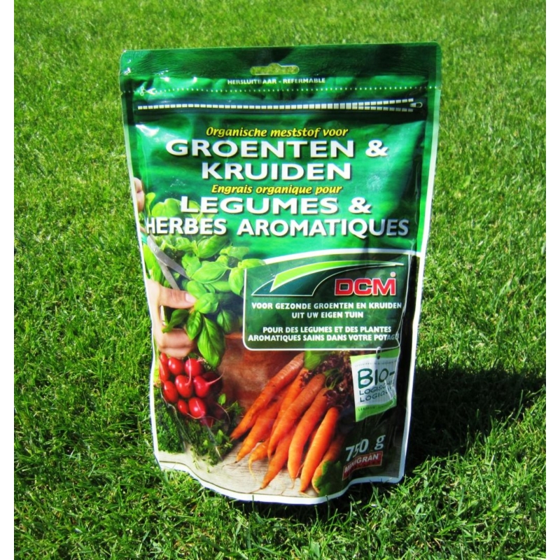 DCM növénytáp zöldség- és fűszernövényekhez (0,75kg)